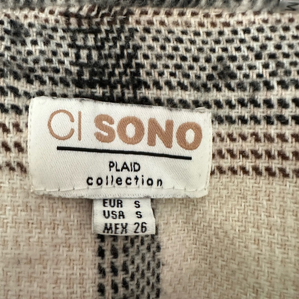 Ci Sono Cropped Shacket - Cream and Brown - Picture 2 of 2